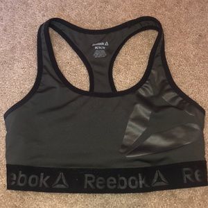 Sports bra / Reebok